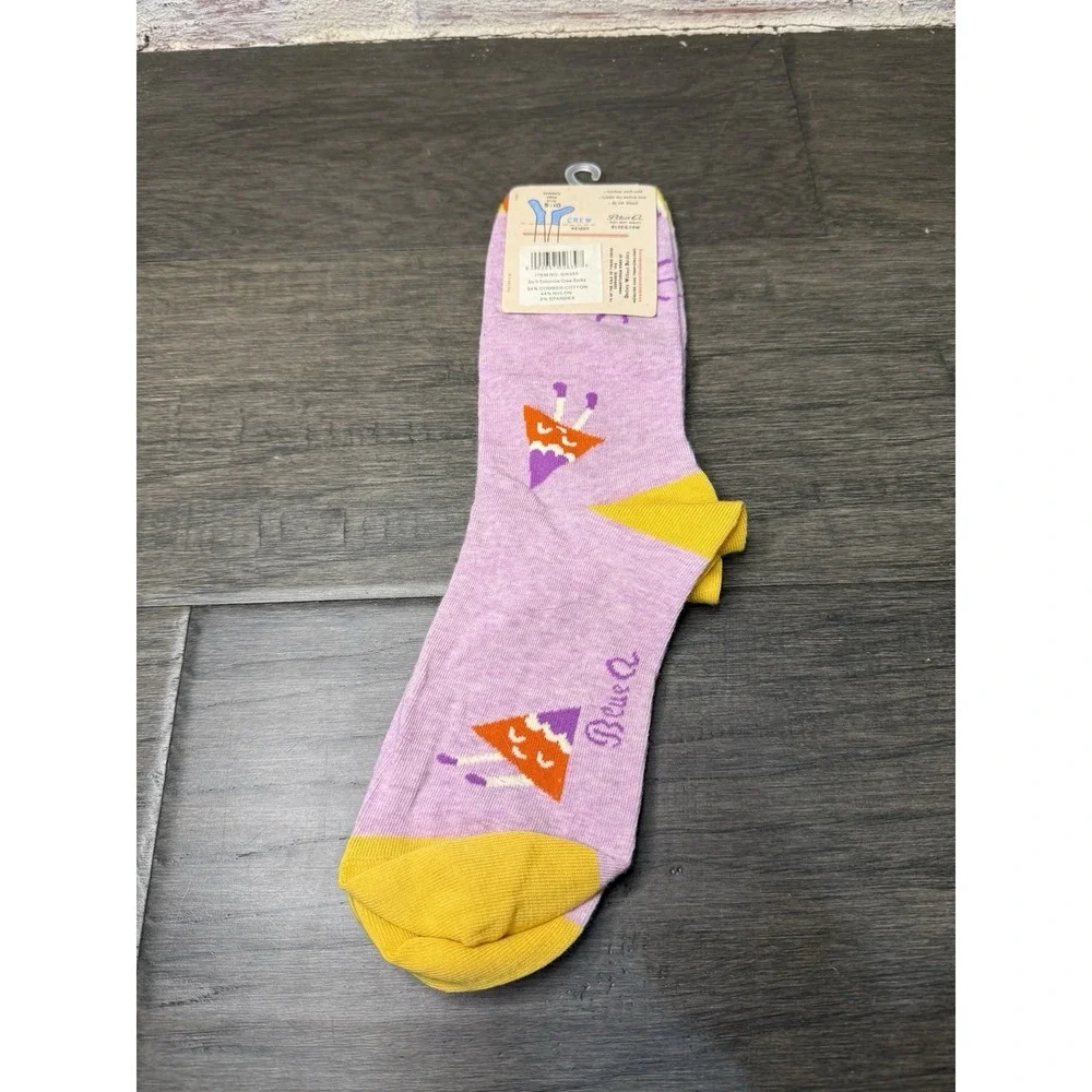 Blue Q Novelty Women's Crew Socks - Do it Tomorrow Day New